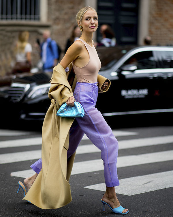 Современные модницы ходят по улице в пижаме: обсуждаем 7 образов
