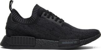 Кроссовки Adidas NMD_R1 'Pitch Black', черный