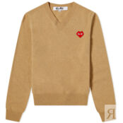 Джемпер Comme des Garçons Play Invader Heart V-Neck Pullover P1N081-CML | Camel фото 1