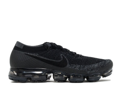 Air VaporMax Triple Black 2.0 (Translucent Sole) Низкие кроссовки Nike 849558007 фото 1