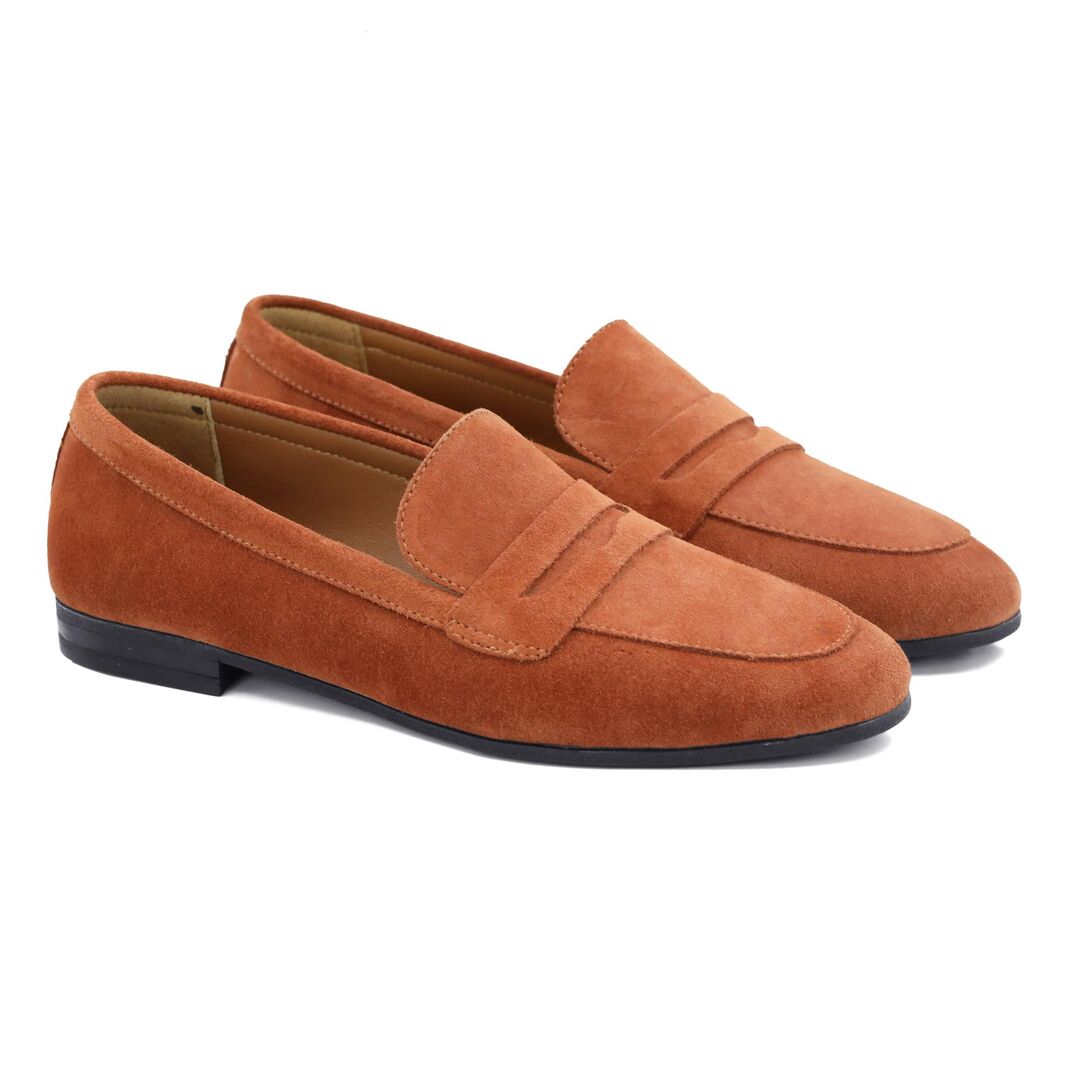 Женские лоферы Clarks, коралловые