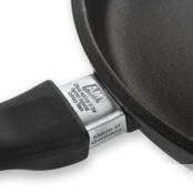 Сковорода глубокая индукционная AMT Frying Pans Titan 26см AMT I-726FIX фото 2