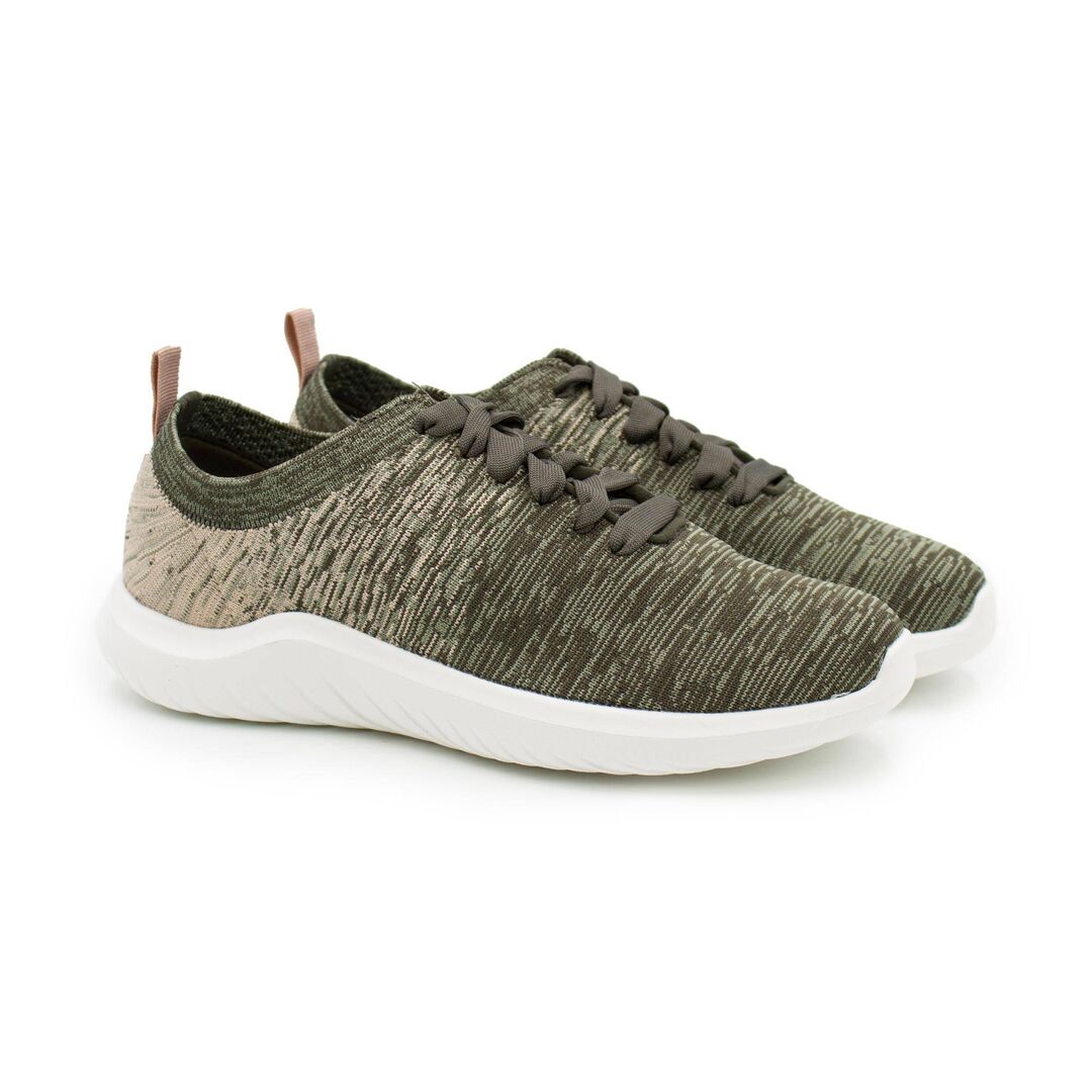 Женские кроссовки Clarks, оливковые фото 1