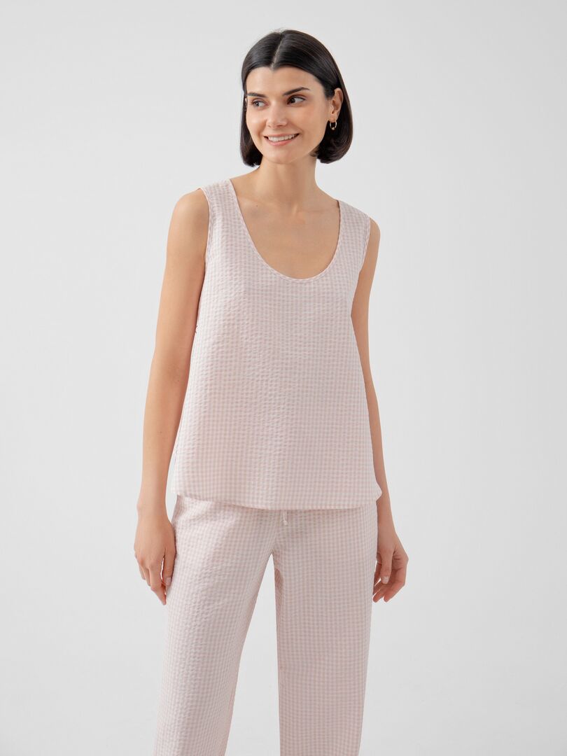 Летняя блуза из фактурной ткани розовая Pompa