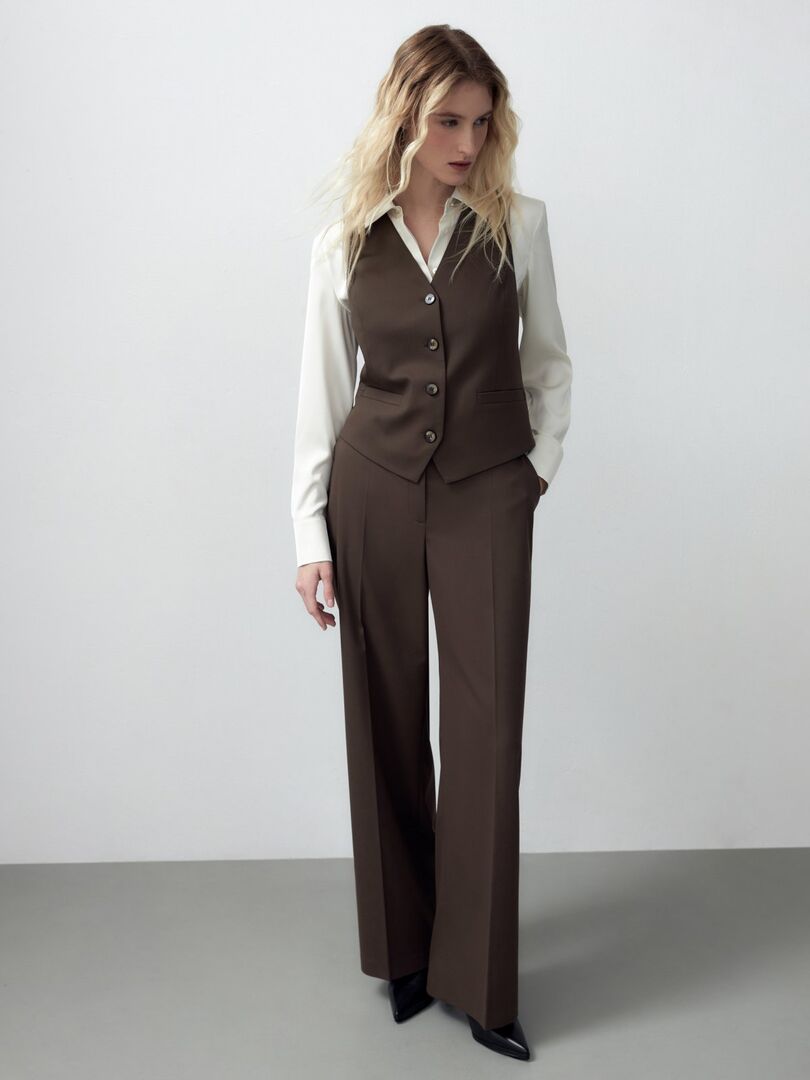 Прямые брюки из костюмной ткани шоколадного цвета Pompa