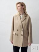 Укороченное двубортное пальто цвета кэмел Pompa