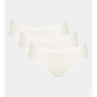 Комплект из трех трусов-шорт Go Casual  XS белый