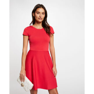 Платье трикотажное короткое и расклешенное  L красный