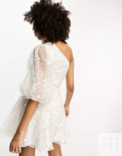Платье Asos Design embellished organza asymmetric one sleeve, белый 122764976 | White фото 2