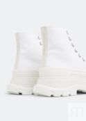 Ботинки ALEXANDER MCQUEEN Tread Slick boots, белый 611706W4MV29000 | White фото 2