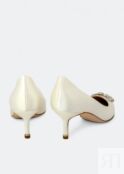 Атласные туфли MANOLO BLAHNIK Hangisi satin pumps, белый 100001-IVO-50 | White фото 3