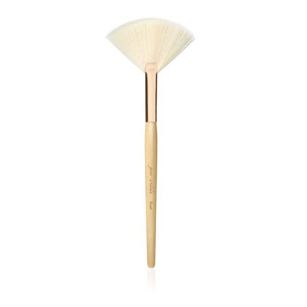 Кисть для нанесения румян Blush (White Fan) Brush 18003 фото 1